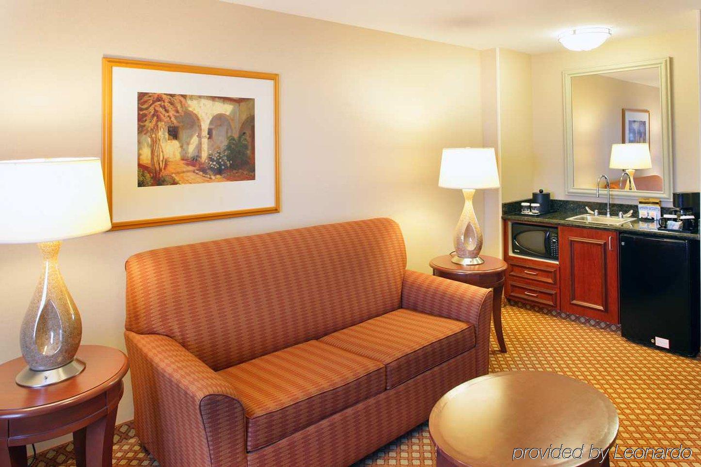Hilton Garden Inn Omaha West Room photo